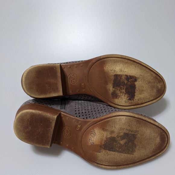 Lucky Brand Baylah 2 Perforated Bootie - Picture 6 of 6